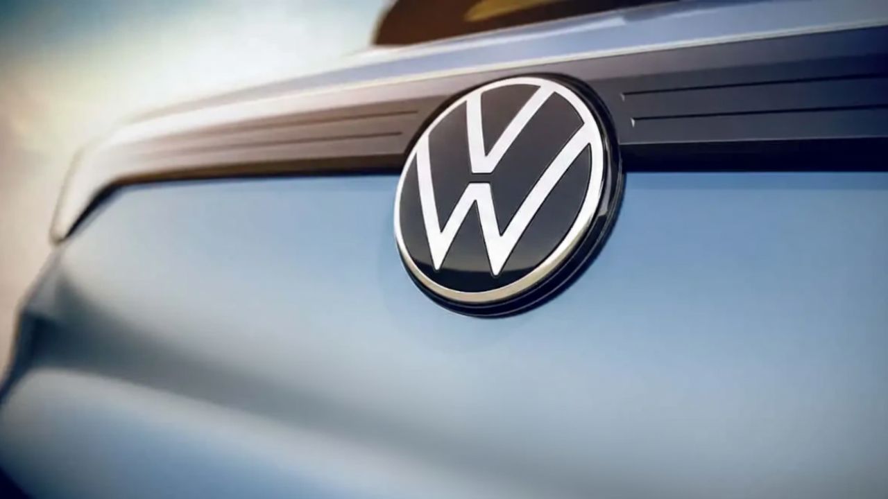 Grupo 8Base afirma ter acesso a dados sensíveis da montadora.